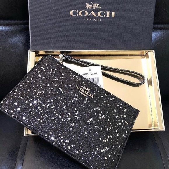 🍒NIB🍒 COACH STAR GLITTER WRISTLET + GIFT BOX - Picture 3 of 8